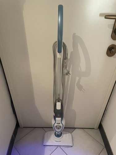 Black decker steam mop - black,